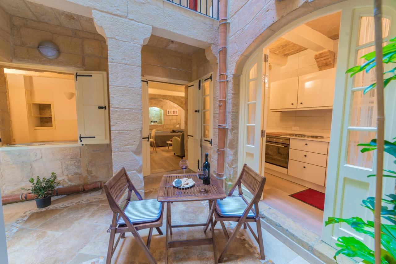Casa San Carlo Apartment Valletta Exterior photo