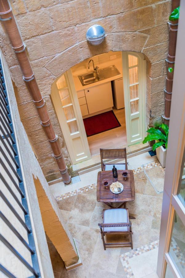 Casa San Carlo Apartment Valletta Exterior photo