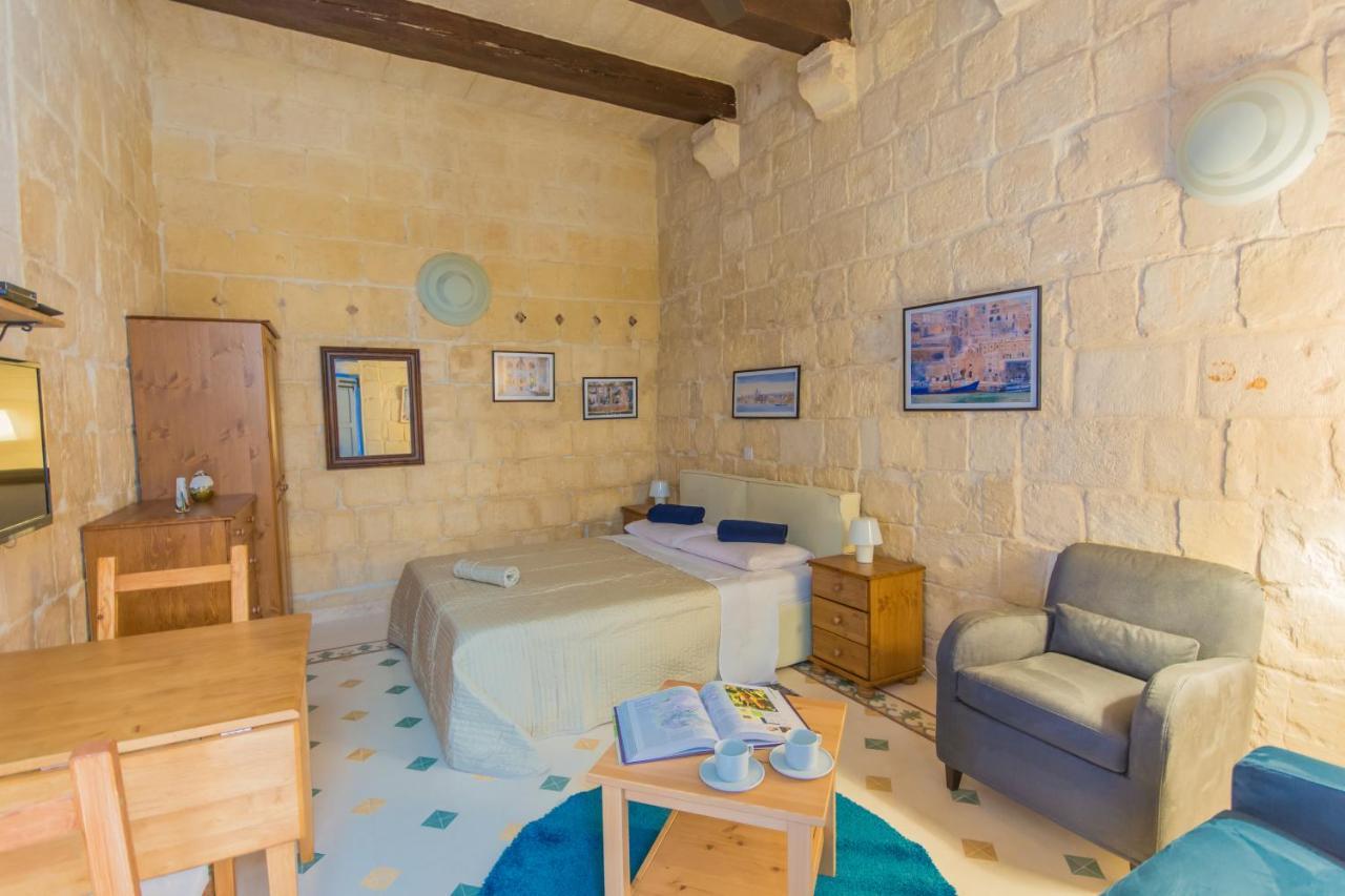 Casa San Carlo Apartment Valletta Exterior photo