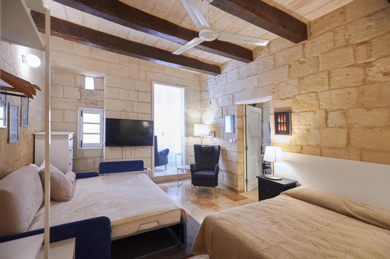 Casa San Carlo Apartment Valletta Exterior photo