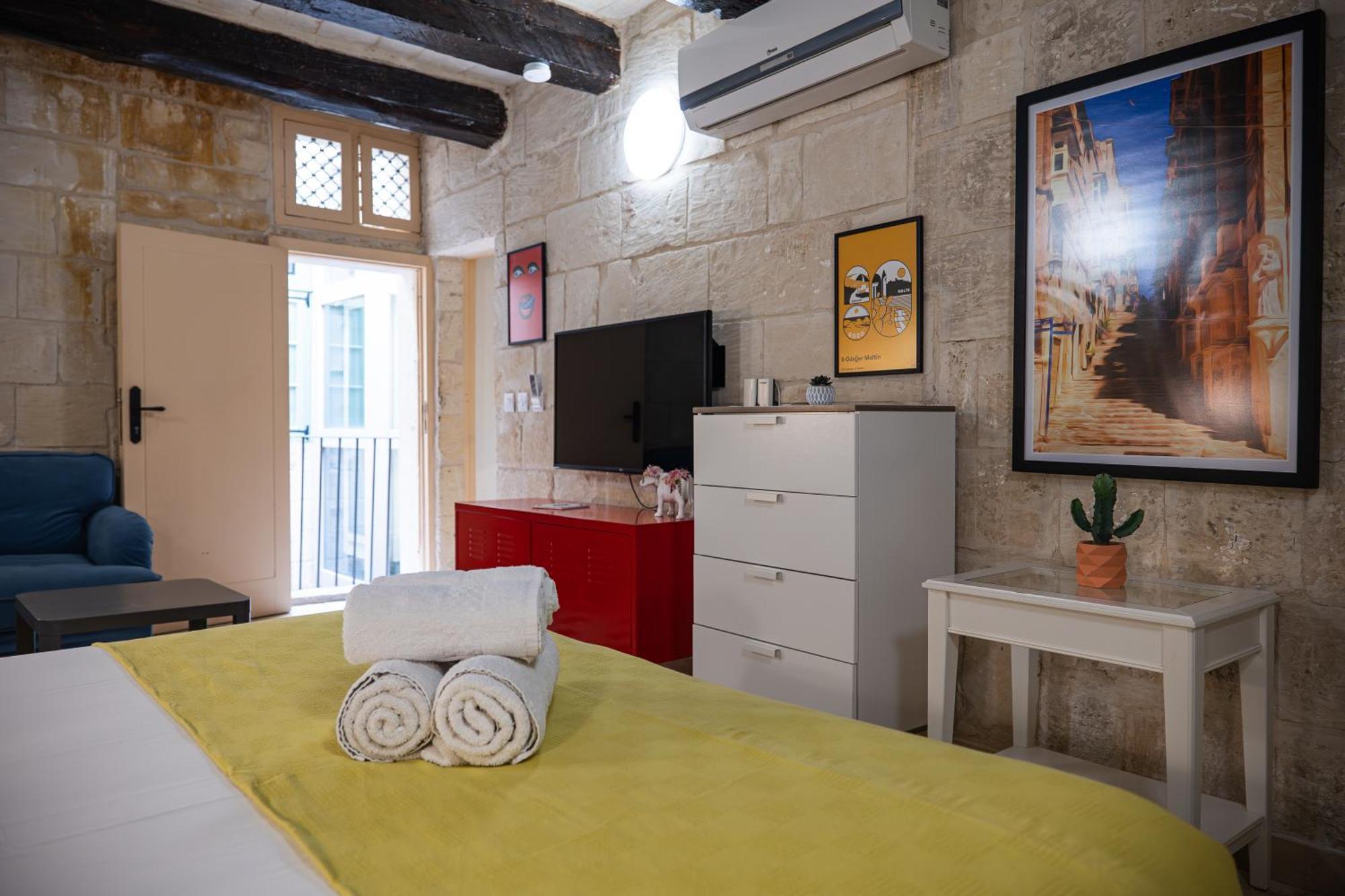 Casa San Carlo Apartment Valletta Exterior photo